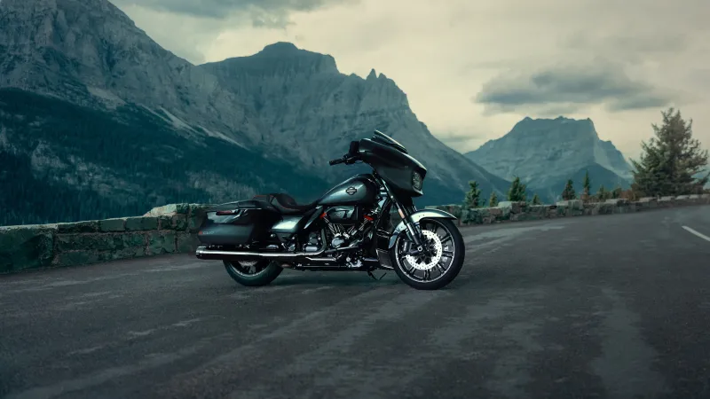 Harley-Davidson CVO Street Glide 2025