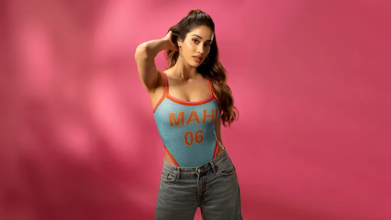 Janhvi Kapoor Hot, 8K wallpaper
