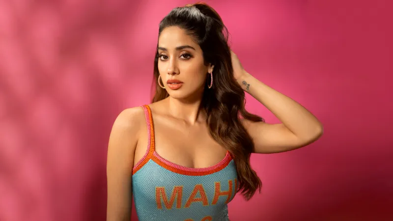 Janhvi Kapoor, 8K background
