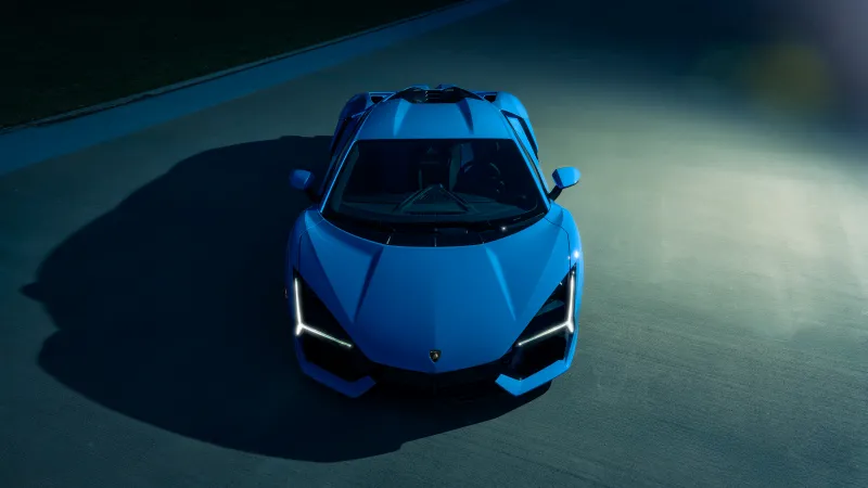 Lamborghini Revuelto 8K wallpaper