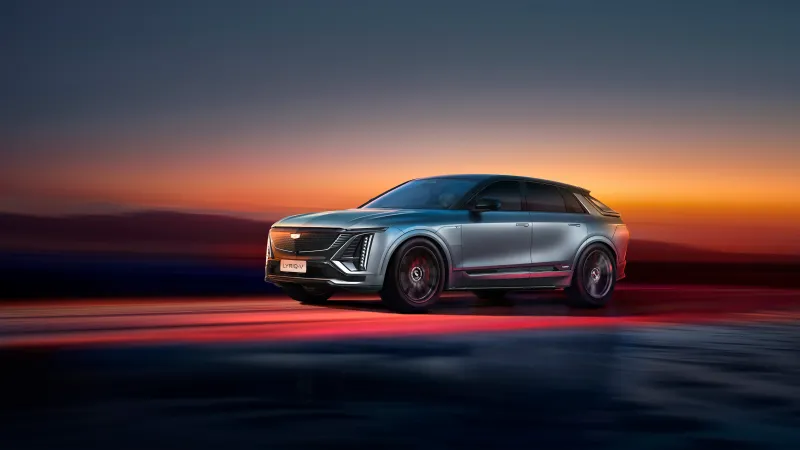 Cadillac Lyriq-V 2025
