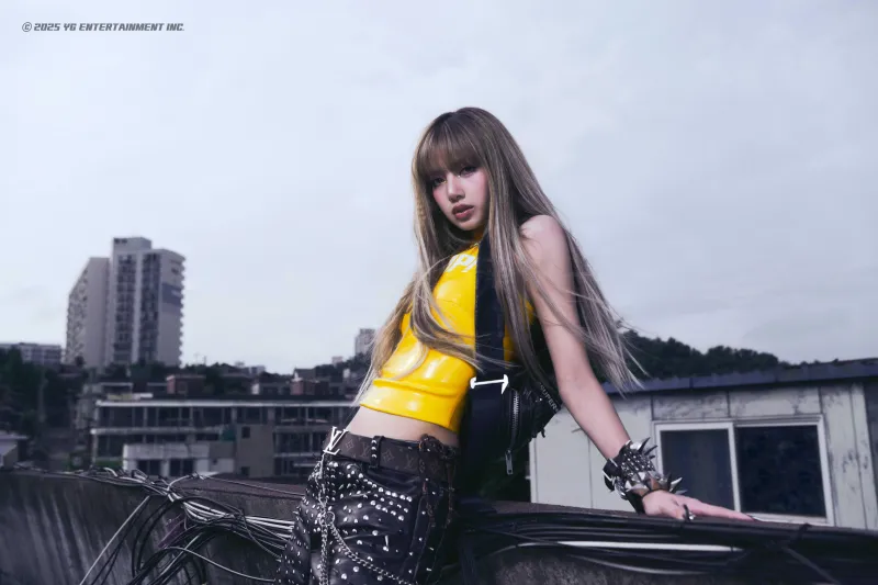 Lisa - JUMP, 8K wallpaper