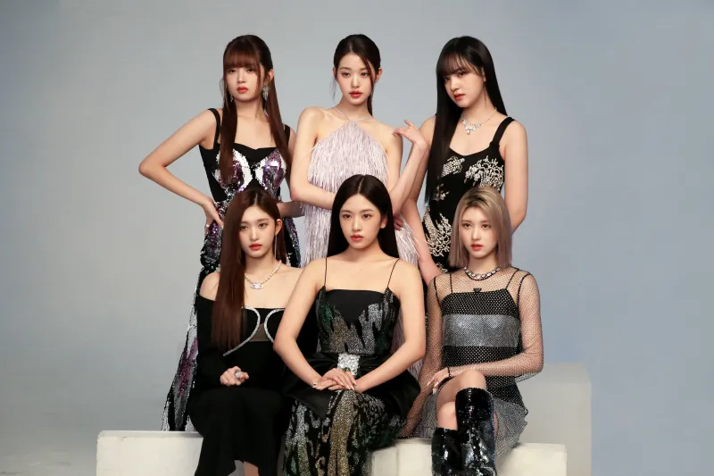 IVE wallpaper, An Yujin, Gaeul, Rei, Jang Wonyoung, Liz, Leeseo