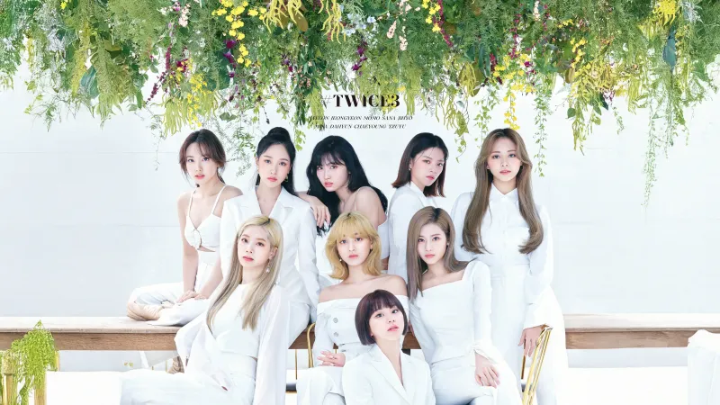 TWICE, Nayeon, Jeongyeon, Momo, Sana, Jihyo, Mina, Dahyun, Chaeyoung, Tzuyu