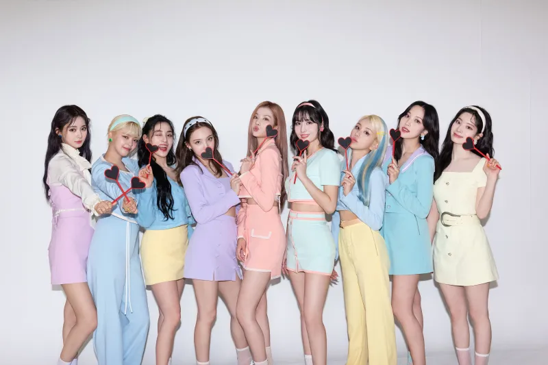 TWICE, Girl group, Nayeon, Jeongyeon, Momo, Sana, Jihyo, Mina, Dahyun, Chaeyoung, Tzuyu