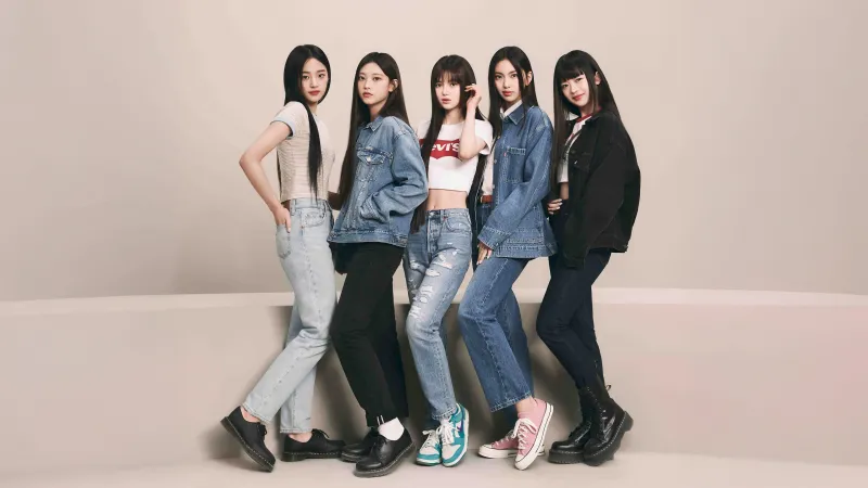 NewJeans, Minji, Hanni, Danielle, Haerin, Hyein, 5K background