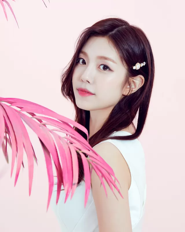 Gowoon, Berry Good, Korean singer, K-Pop singer, South Korean, Beautiful, Asian Girl