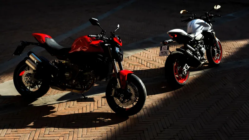 Ducati Monster V2 2026, 5K wallpaper