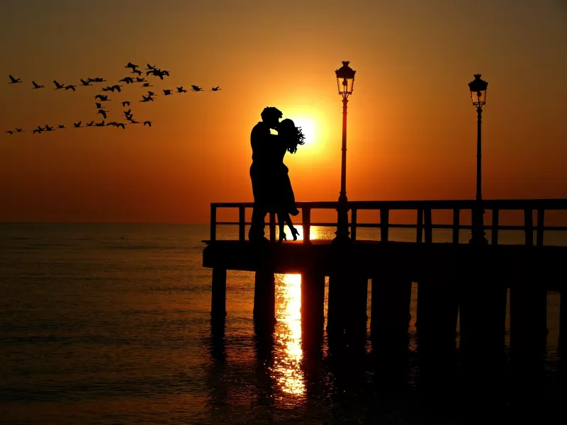 Couple, Romantic kiss, Sunset, Silhouette, Together, Orange sky, Birds, Lanterns, Sea, Reflection
