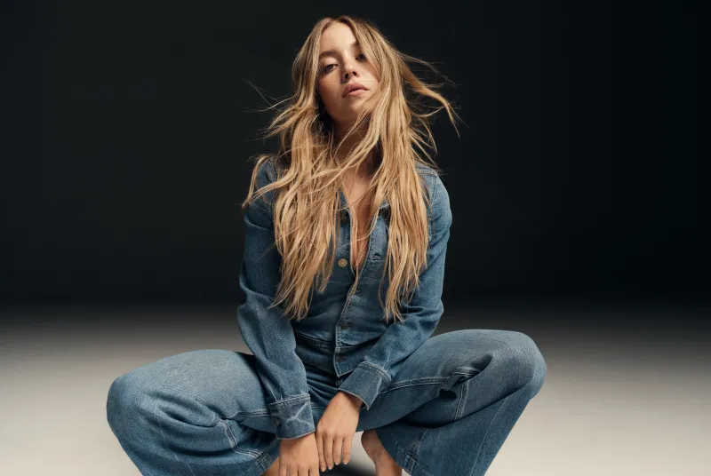 Sydney Sweeney x American Eagle jeans Photoshoot