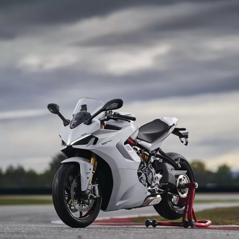 Ducati SuperSport 950, Sports bikes, 2021