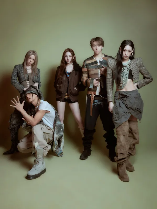 ALLDAY PROJECT, iPhone wallpaper 8K, Youngseo, Annie, Bailey, Tarzzan, Woochan