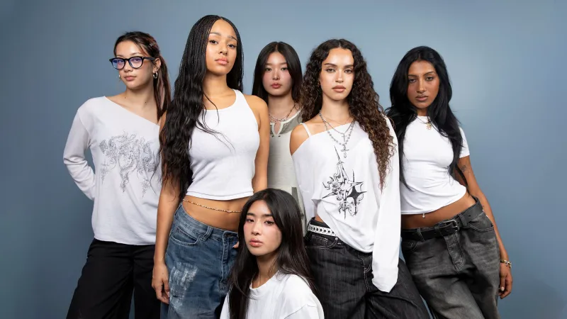 KATSEYE Portrait, Girl group, Manon, Sophia (KATSEYE), Daniela, Lara (KATSEYE), Megan (KATSEYE), Yoonchae