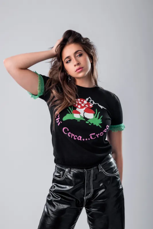 Tate McRae iPhone wallpaper