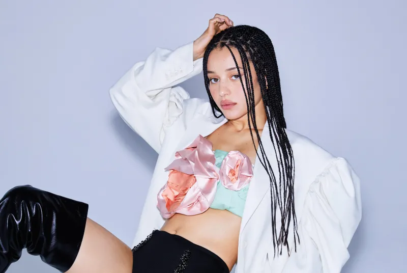 Chase Infiniti 5K wallpaper