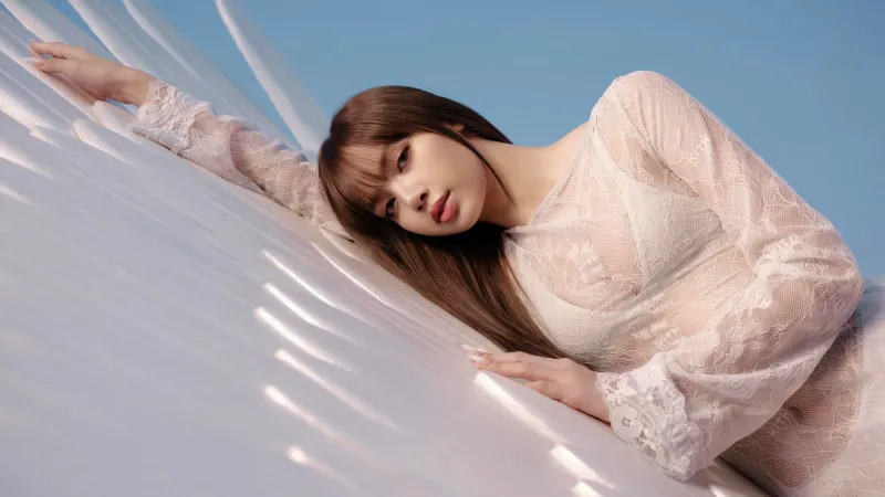 Lisa Photoshoot 2026