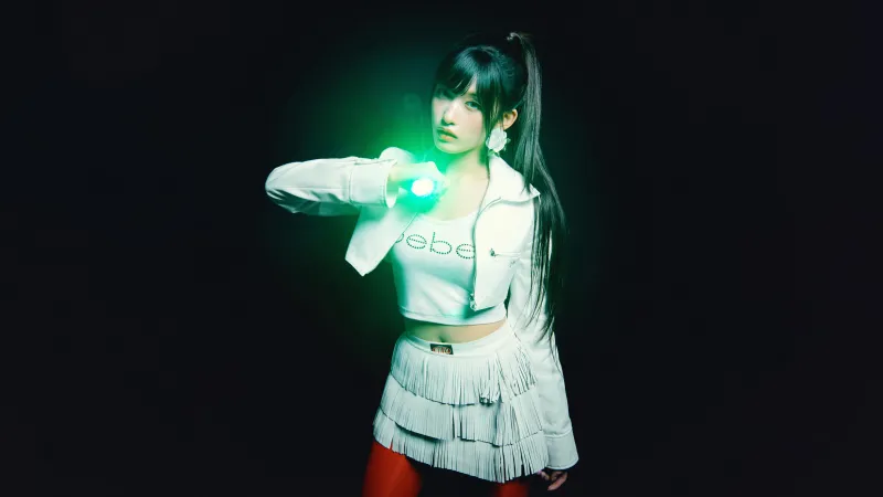 Leeseo IVE (REVIVE+), Dark background 8K