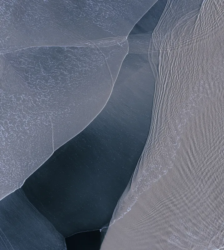 Pixel 11 Pro XL Midnight Haze Light wallpaper