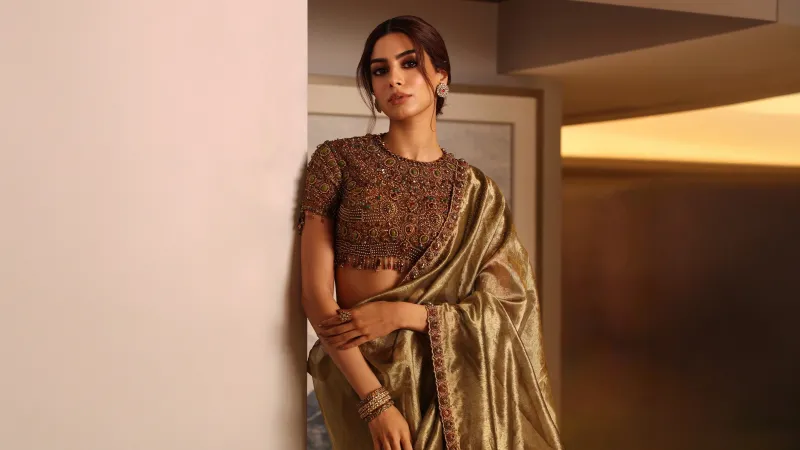 Khushi Kapoor 5K wallpaper