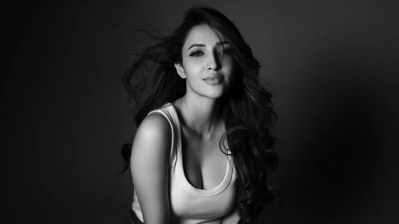 Neha Shetty, Black and White wallpaper 5K