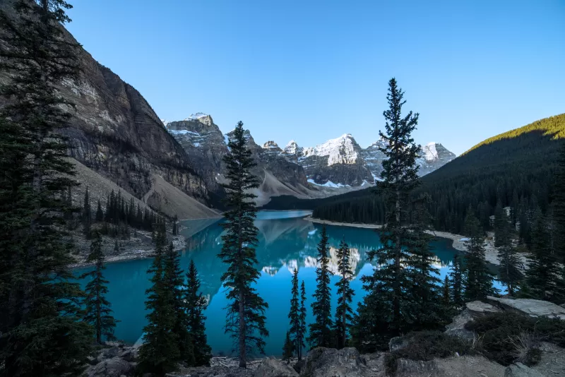 Moraine Lake, Canada, Valley of the Ten Peaks, Banff National Park, Glacier mountains, Green Trees, Reflection, Blue Water, Clear sky, Daytime, Landscape, Scenery, 5K
