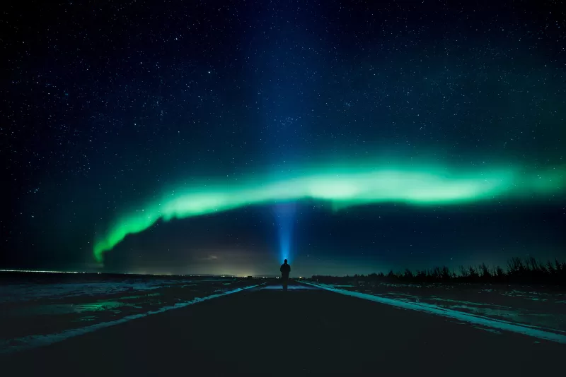 Aurora Borealis, Northern Lights, Standing Man, Light beam, Night time, Country road, Stars, Landscape, Horizon, Polar Lights