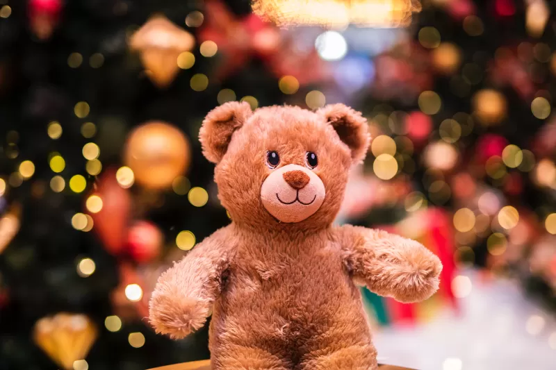 Teddy bear, Cute Christmas, Brown, Bokeh, Lights, Gift, Cute, Fluffy Bear, Dolls, 5K