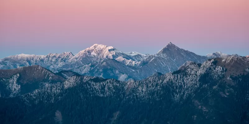 Nanhu Mountain wallpaper, Taiwan, Snowy peaks at dawn