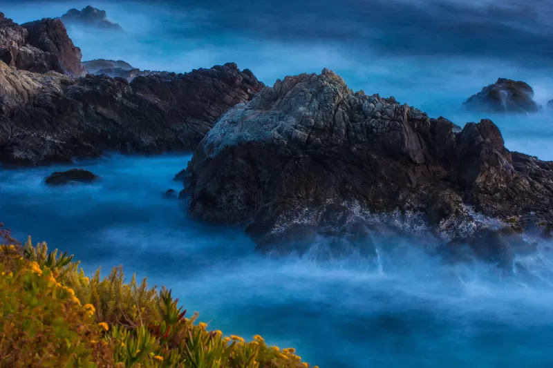 Big Sur coast wallpaper, Misty waves, Long exposure