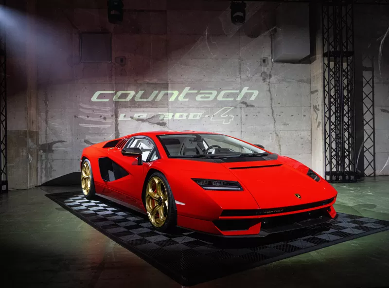 Lamborghini Countach LPI 800-4, 2022