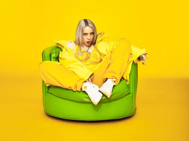 Billie Eilish, Yellow background