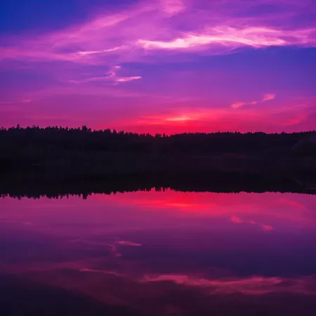Purple sky, Sunset, Body of Water, Lake, Reflection, Horizon, Silhouette, Beauty in Nature, Gradient background, Scenery, Vibrant, Dusk, Golden hour, 5K